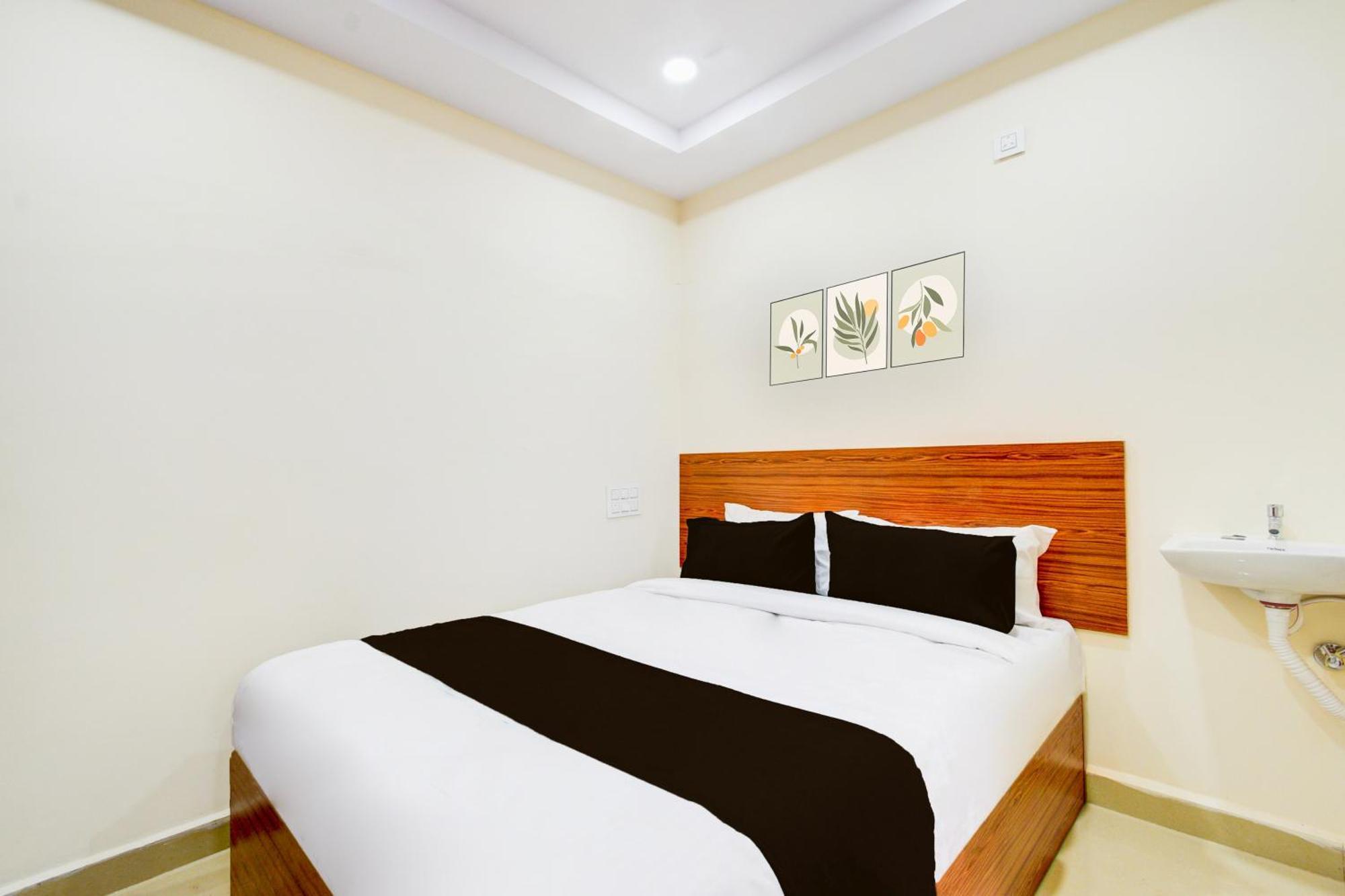 Hotel O D N Groups Sururnagar Exterior foto